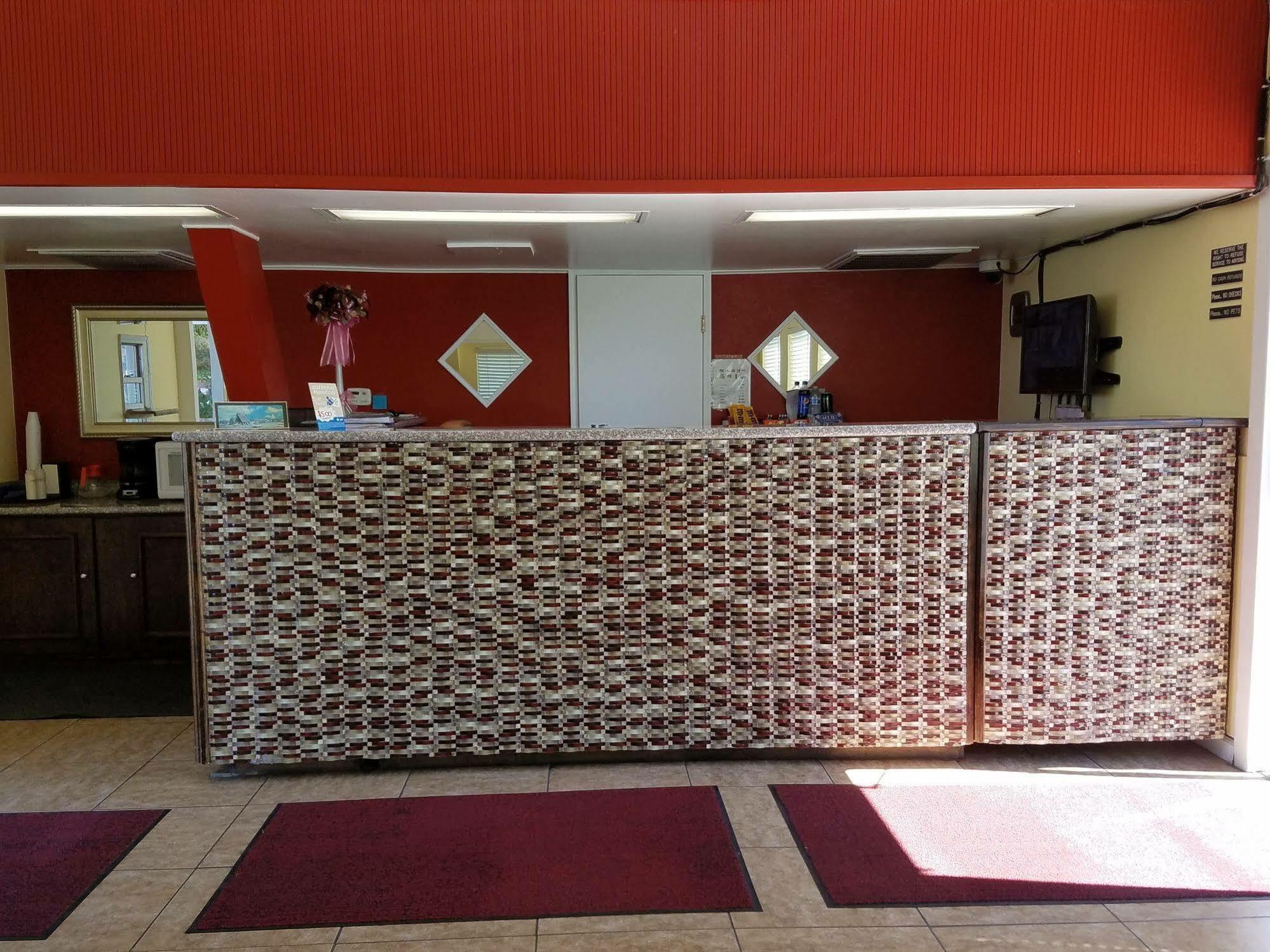 Economy Inn Fresno Exterior photo